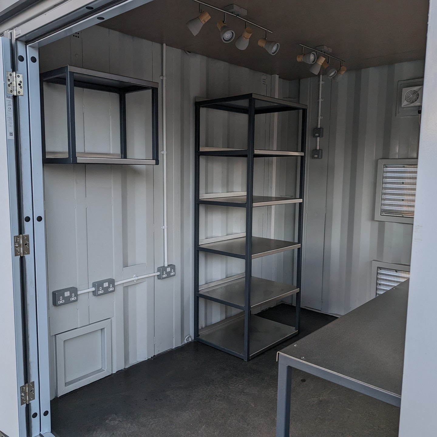 10ft Custom Container Pop-Up Bar with Serving Hatch and Electrical Package - Image 4