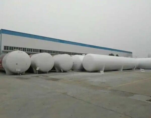 10000 Gallon Propane Tank - Image 4