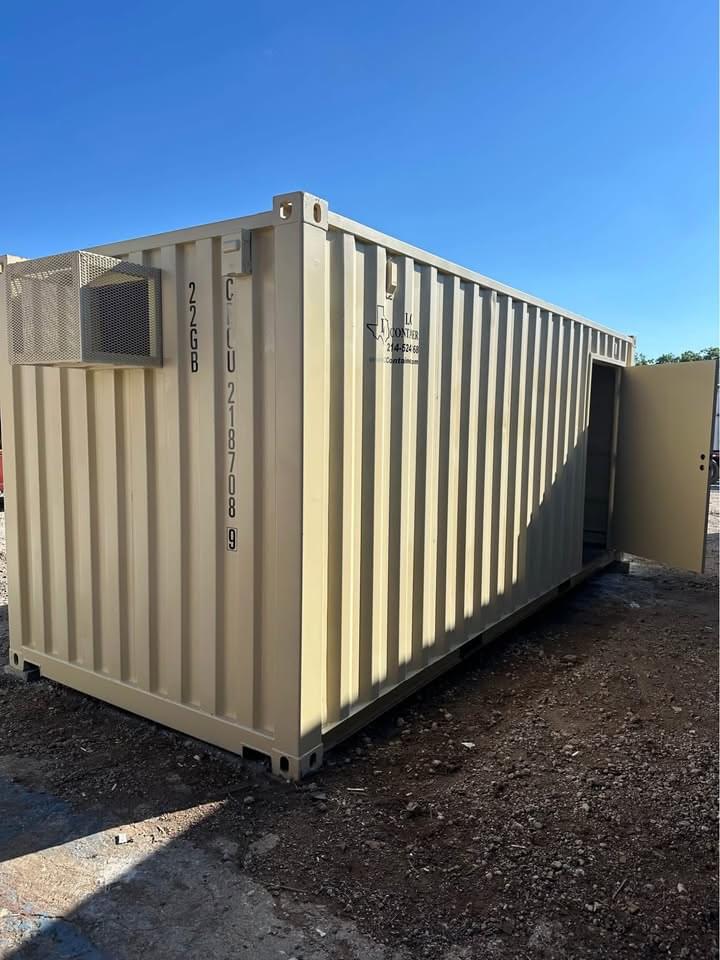 Custom 20ft Shipping Container – Insulated w/ Electric & Door – Ready to Go!