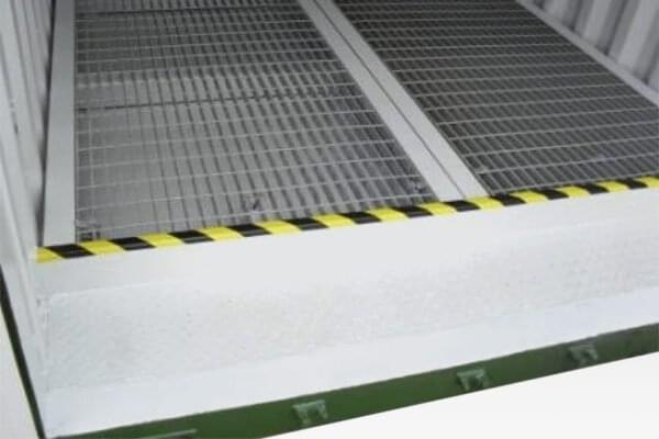 20 ft Open Mesh Floor Bunded Container – Corten Steel, 24 Vents, 7.5 kN/m² - Image 2