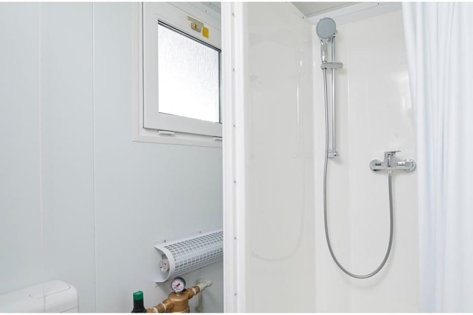 8ft x 5ft Mains Toilet and Shower Cabin – Steel Construction, Insulated - Image 2