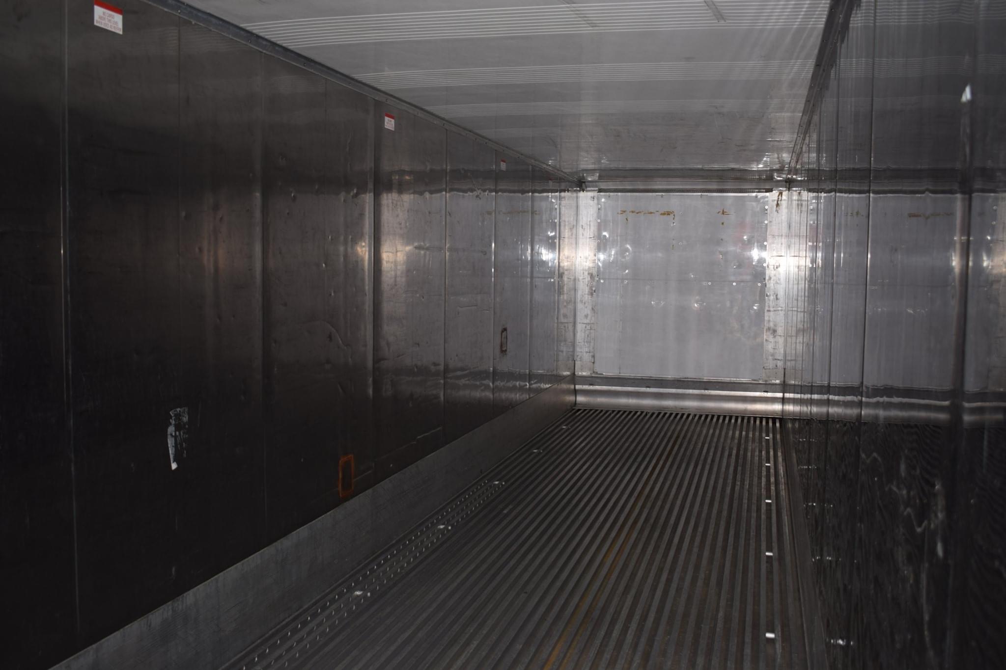 20ft Used Refrigerated Shipping Container with Carrier Cooling Unit - Image 5
