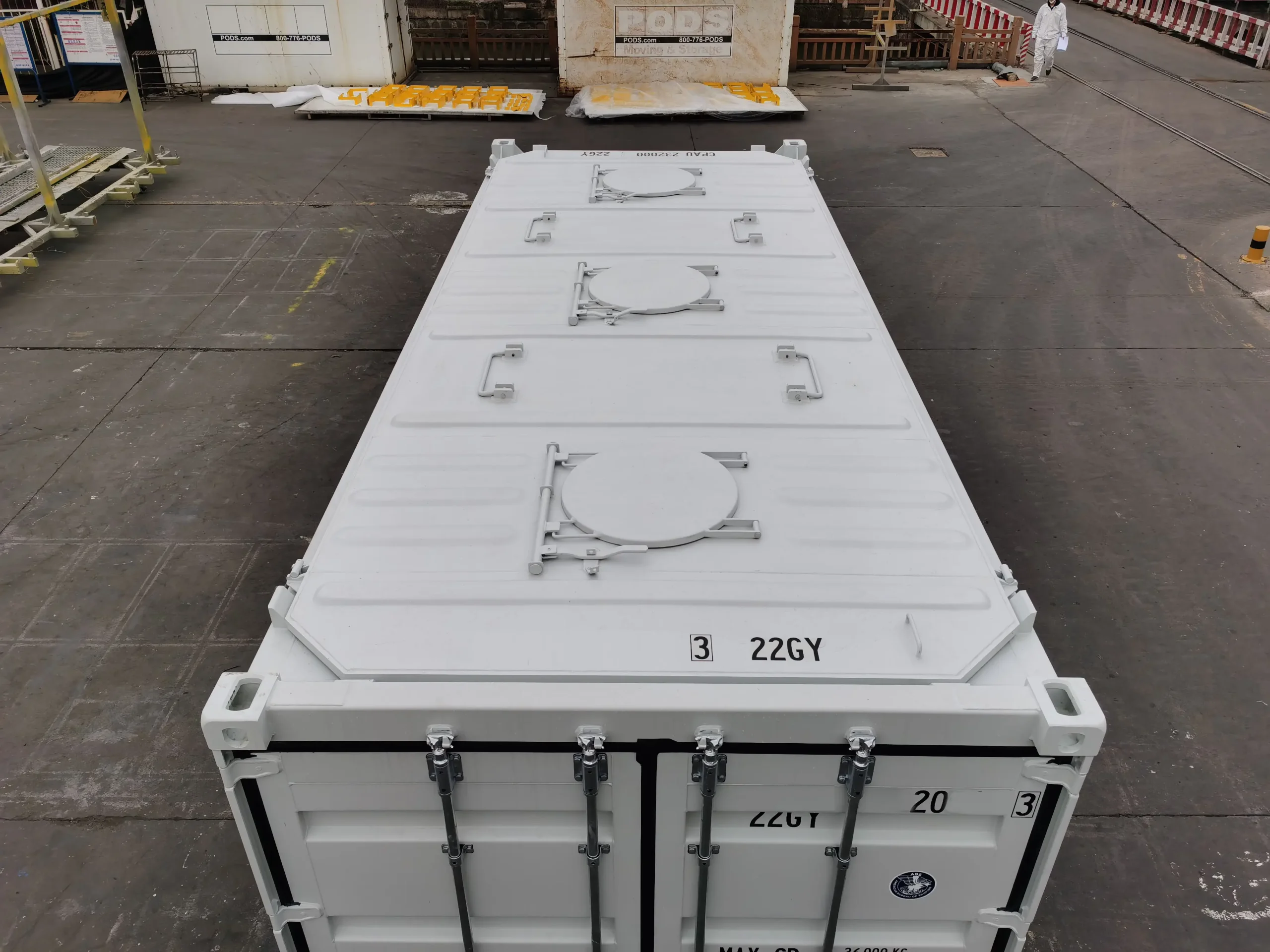 20ft Dry Bulk Storage Container with Top Loading Access - Image 2